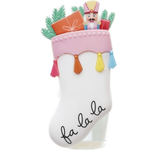 3 Pc Fragrance Oil Diffuser Bundle -  Gnome, Red Truck & Fa La La Stocking - Picture 9 of 12